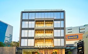 Arrival Hotel-Hitec City